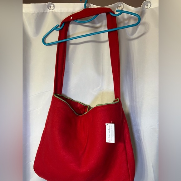 Home Interiors Christmas bag. NWT. 17.5”x13.5”. Cute purse, or gift bag. - Picture 2 of 5